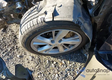 2013 Nissan Altima 2.5 Sv z USA, uszkodzony, nr VIN 1N4AL3AP6DC175338